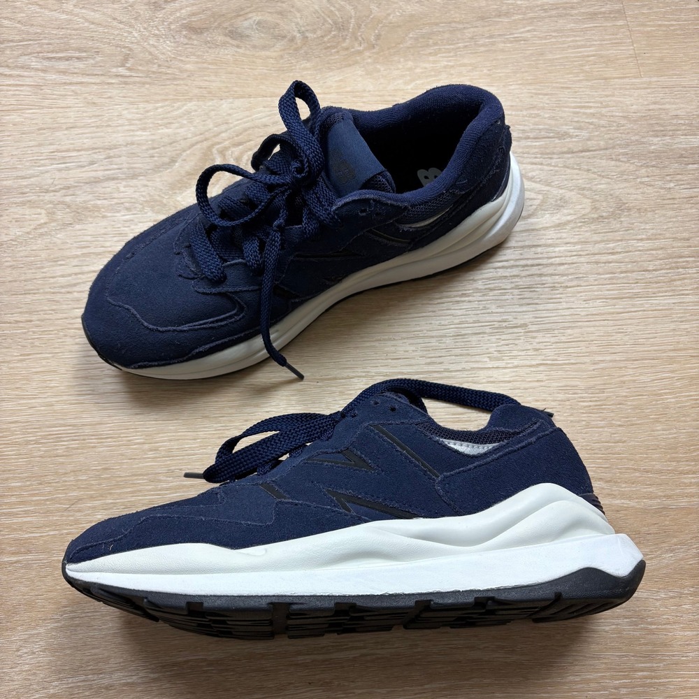 New Balance 57/40 Sneakers W9.5/M7.5 Color Navy - Picture 1 of 5